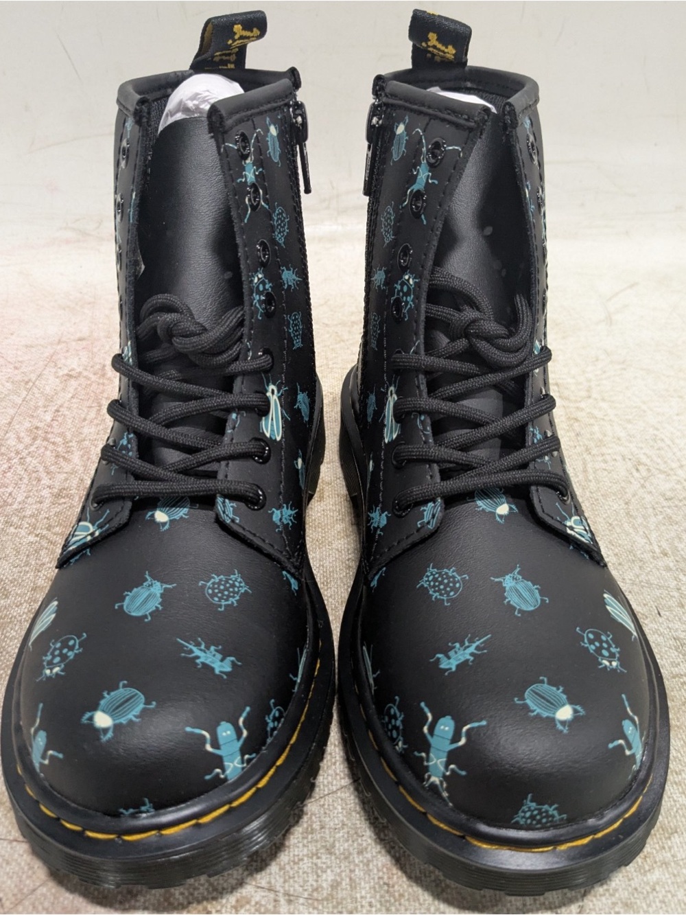 Dr. Martens Junior 1460 Woodland Bugs Glow in the Dark Boots Black    UK 1/US 2 - Picture 3 of 7